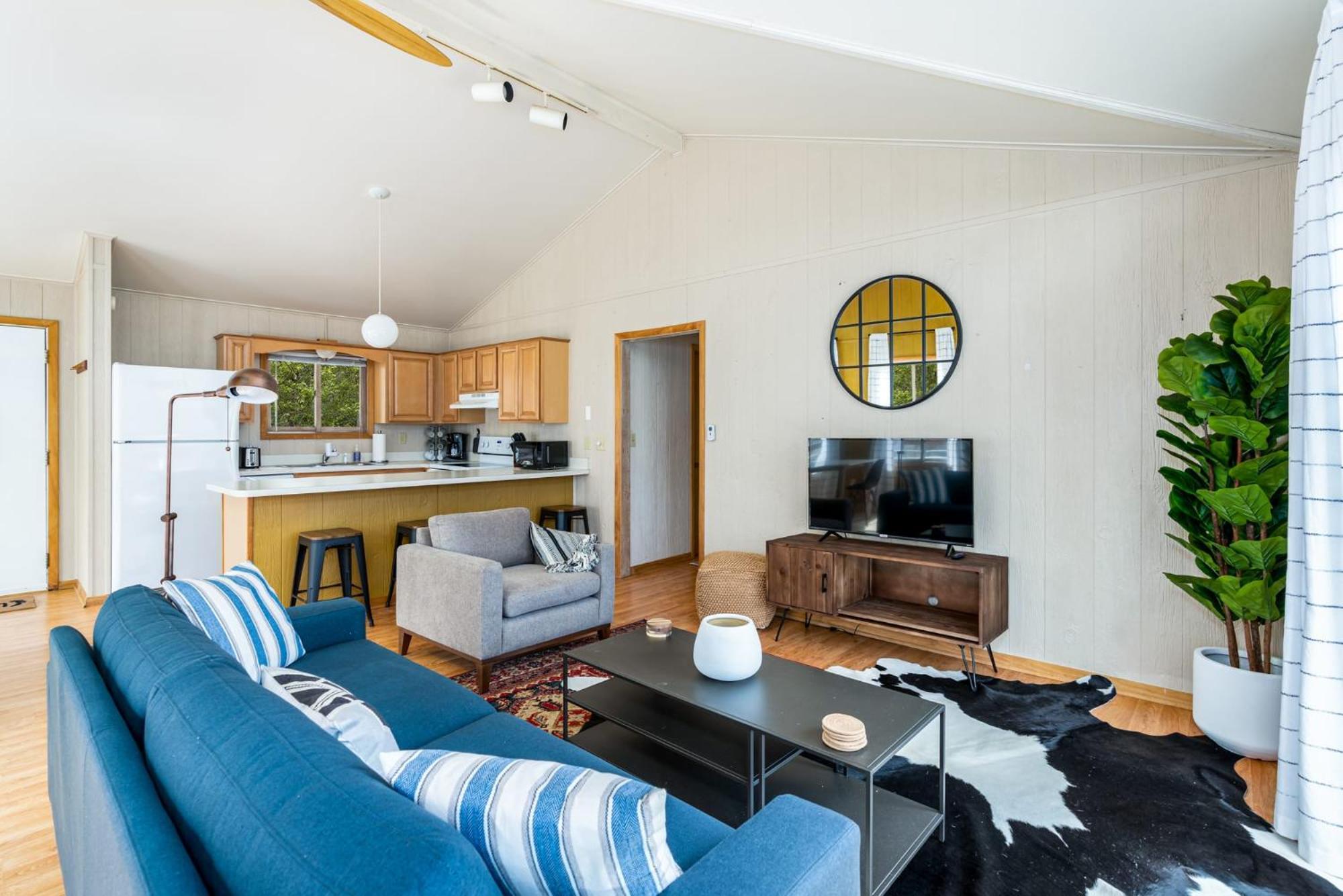 Chalet W Hot Tub, Large Deck, Grill, & Fast Wifi Berkeley Springs Eksteriør bilde